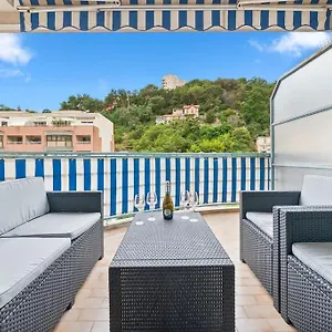 Appartement Le Virgil- Calme - Piscine - Parking Prive, Menton